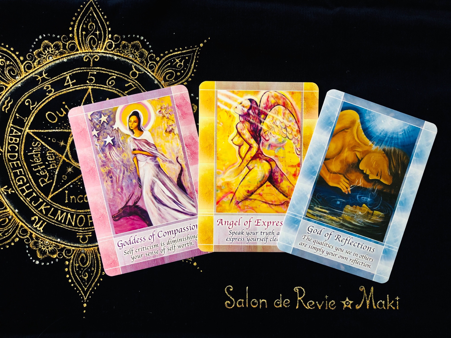 オラクルカードとは。