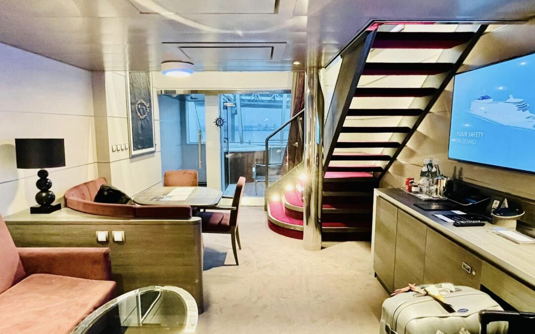 日本1周クルーズの旅へ。